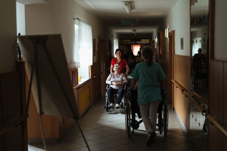 Lista de Espera para Residencia Pública en Madrid: Guía Real