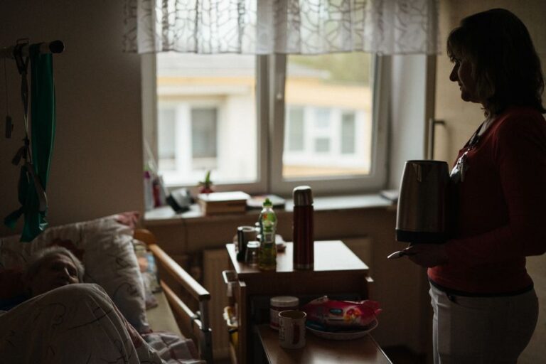 Cuánto Cuesta una Residencia de Mayores en Cataluña: Precios Reales 2026