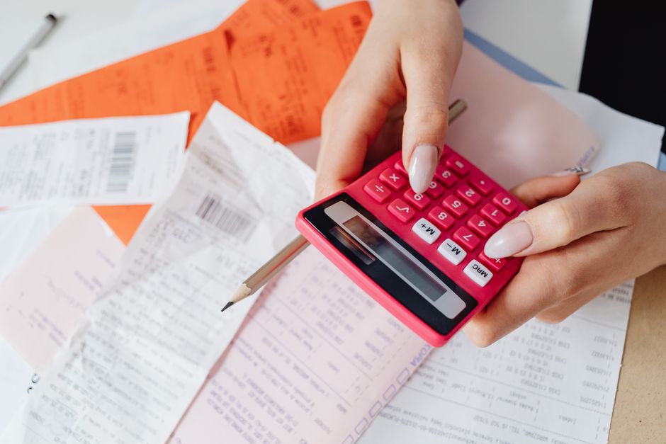 Calculo de gastos y documentacion economica para el copago de una residencia